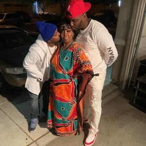 Meet your Posher, Marvin